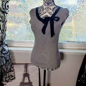 Navy striped top w bow